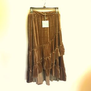 NWT UMGEE VELVET SKIRT